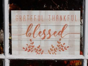 white and red thankfulness